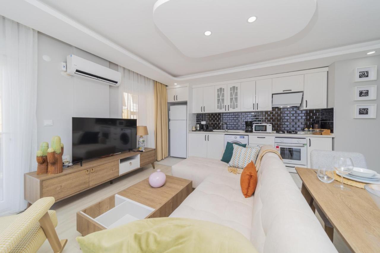 Flat W Balcony 5 Min To Konyaalti And Marina Daire