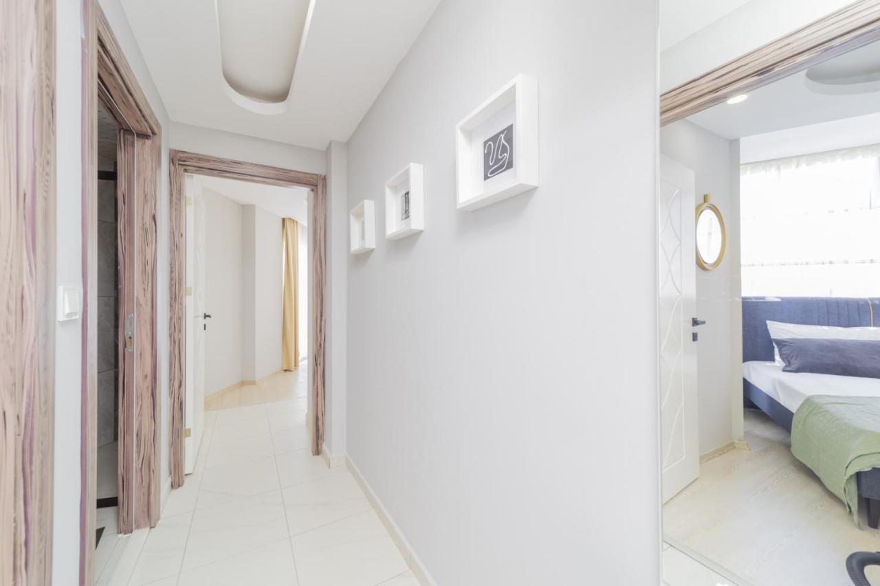 Daire Flat W Balcony 5 Min To Konyaalti And Marina Antalya