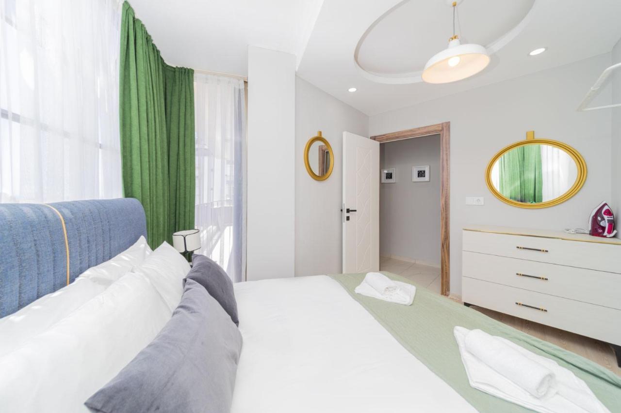 Daire Flat W Balcony 5 Min To Konyaalti And Marina Antalya